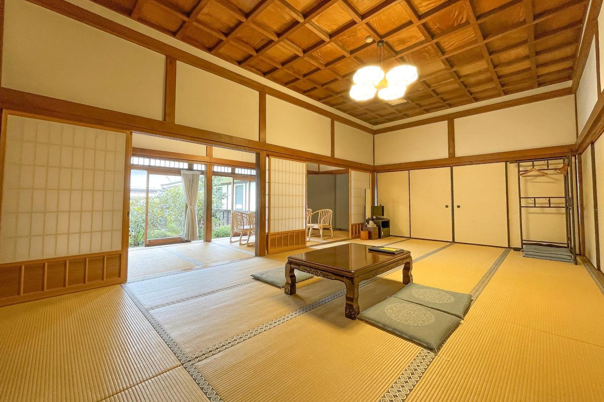 Готель Koyasan Shukubo Jokiin Екстер'єр фото