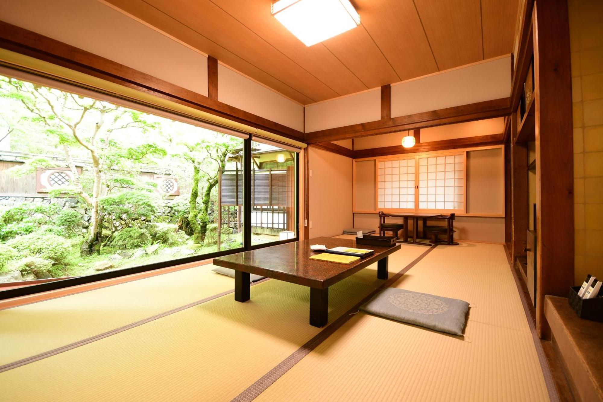 Готель Koyasan Shukubo Jokiin Екстер'єр фото