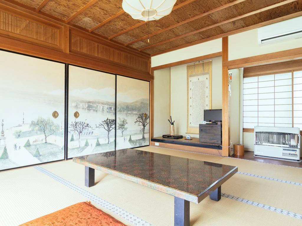 Готель Koyasan Shukubo Jokiin Екстер'єр фото